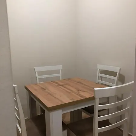 Apartment Flora 612a